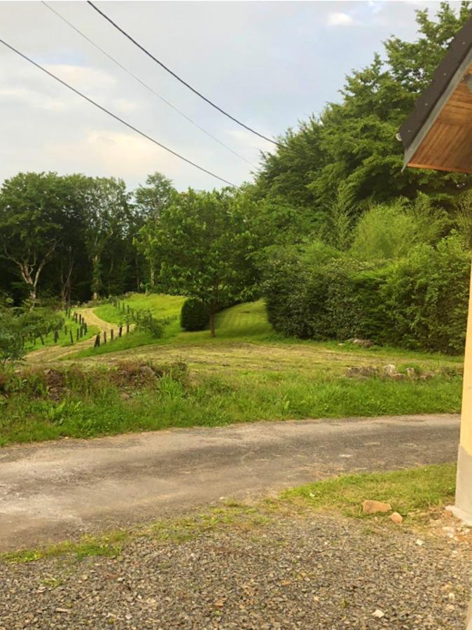 Appartement Charmant Orgnac-Sur-Vezere Avec Jardin Et Parking Exterior photo