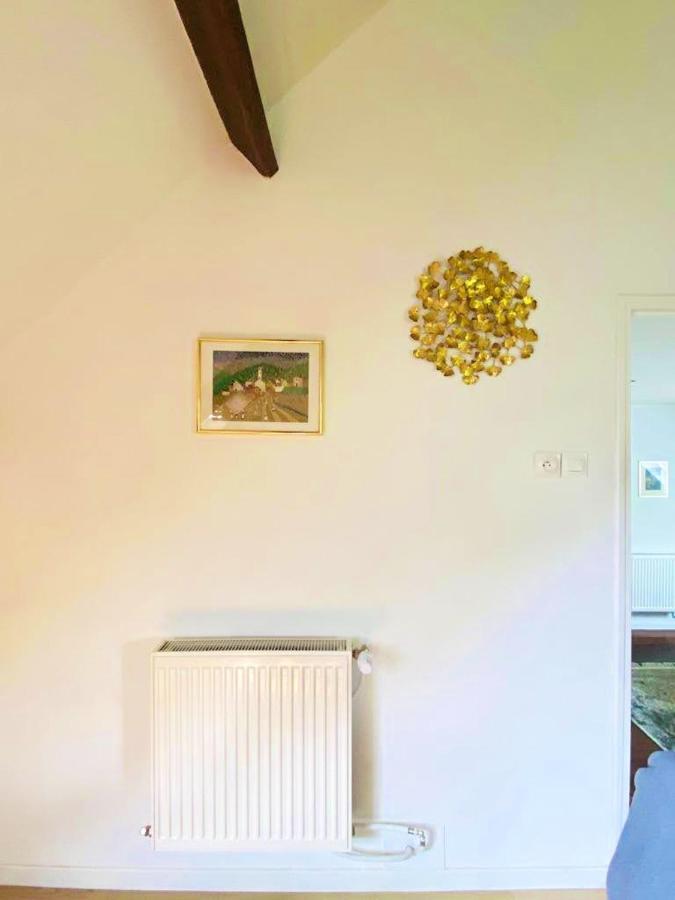 Appartement Charmant Orgnac-Sur-Vezere Avec Jardin Et Parking Exterior photo