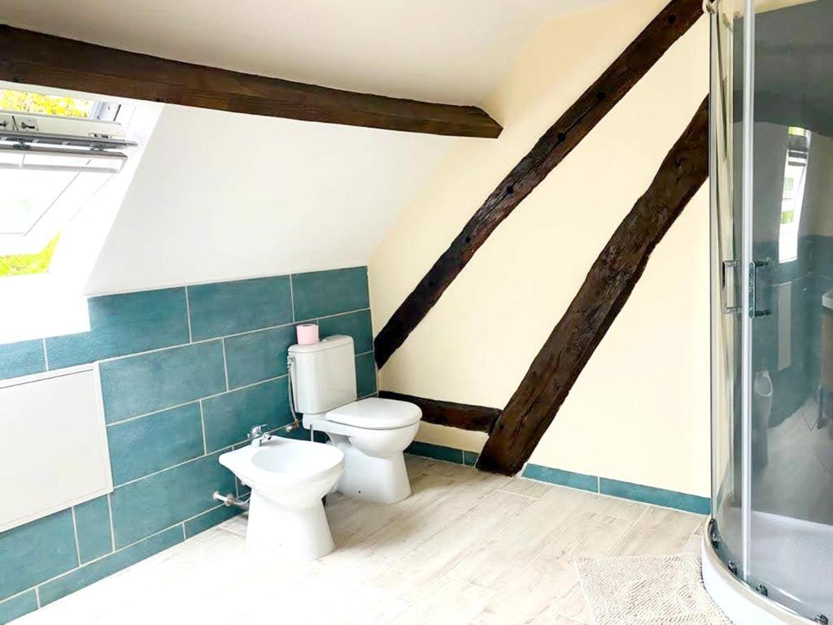 Appartement Charmant Orgnac-Sur-Vezere Avec Jardin Et Parking Exterior photo